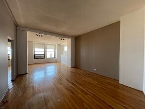 600 S Dearborn St, Unit 2012 in Chicago, IL - Building Photo - Building Photo