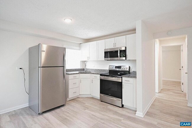 property at 616 ROCK CREEK Rd