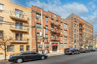 3014 29th St in Long Island City, NY - Building Photo - Building Photo
