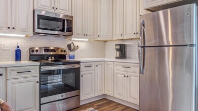 44 Patriots Way, Unit 304 in Sidney, ME - Building Photo - Building Photo