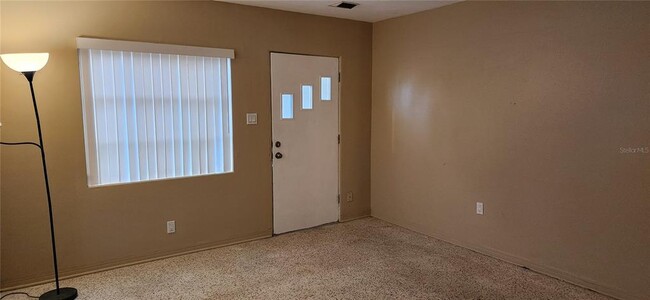 6335 Alaska Ave in New Port Richey, FL - Building Photo - Building Photo