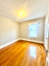 2604 Sunset Ave in Utica, NY - Building Photo - Building Photo