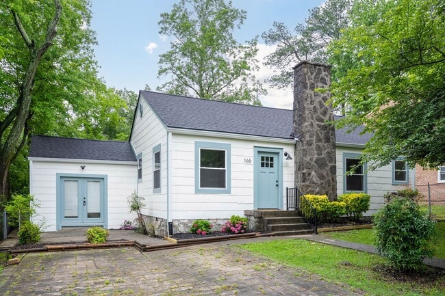 property at 165 Hunt Ave