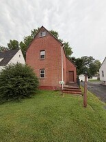 81 E Park Pl in Newark, DE - Building Photo