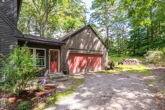 4 Hillrise Ln in Meredith, NH - Building Photo - Building Photo