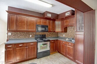 7608 Simms Ave in Orlando, FL - Building Photo - Building Photo