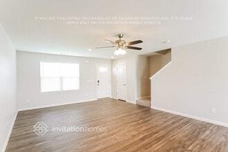 2101 Brokeshire Dr in White House, TN - Foto de edificio - Building Photo