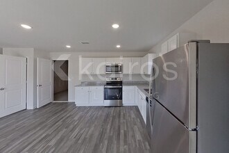 111 Maple Dr in Milner, GA - Building Photo - Building Photo