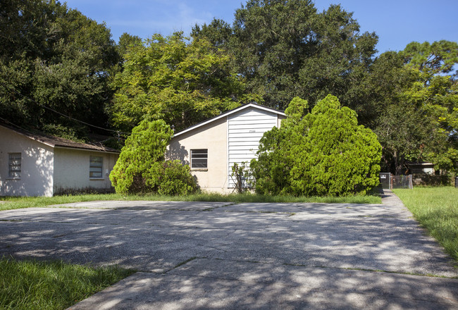 15166 Verona Ave in Clearwater, FL - Foto de edificio - Building Photo