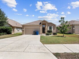 819 Highland Vista in New Braunfels, TX - Building Photo