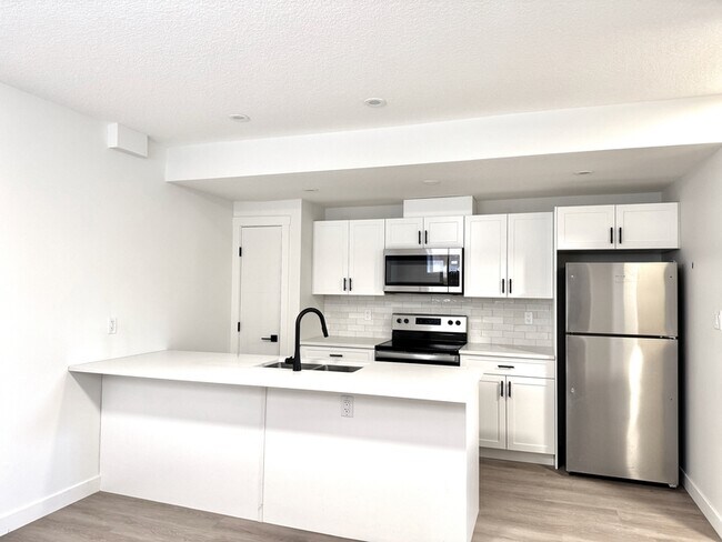 9703 174 St NW in Edmonton, AB - Building Photo - Building Photo