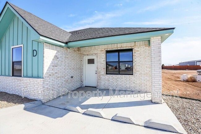 property at 13771 Periwinkle Dr