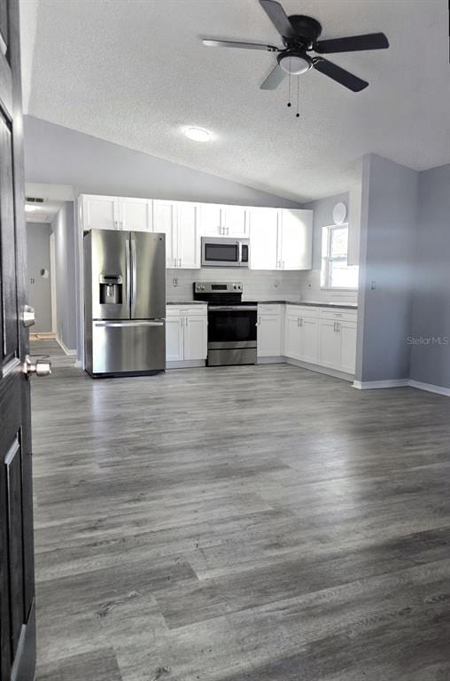 1015 Queen St S in St. Petersburg, FL - Building Photo - Building Photo