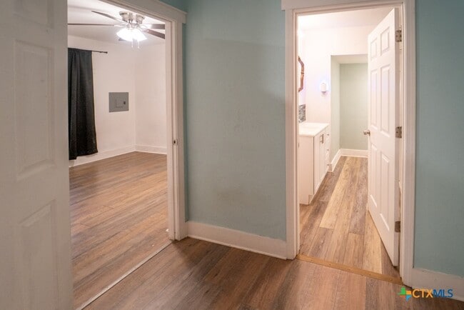 property at 1006 W North St