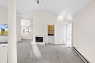 470 Cola Ballena in Alameda, CA - Building Photo - Building Photo