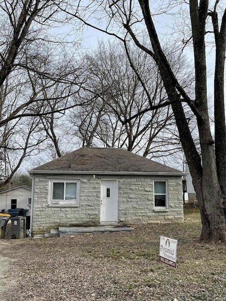 property at 2609 S Madison St