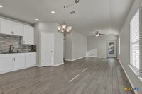 1230 Tuscan Vw in New Braunfels, TX - Building Photo - Building Photo