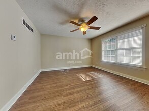 10418 Antietam Rdg in Independence, KY - Building Photo - Building Photo