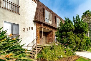 2115 Grant Ave in Redondo Beach, CA - Building Photo