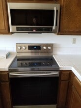 8132 Caminito Mallorca in San Diego, CA - Building Photo - Building Photo