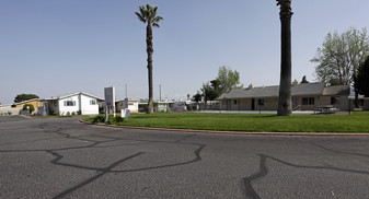 Sierra Mobile Estates Apartments