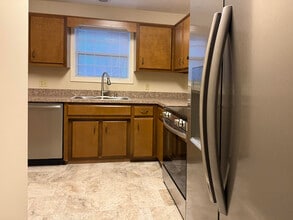 105 Oakmont Ln in Frankfort, KY - Building Photo - Building Photo