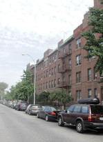 1953 70th St Apartamentos