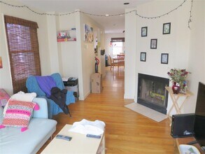 34 Union St, Unit 1 in Cambridge, MA - Building Photo - Building Photo