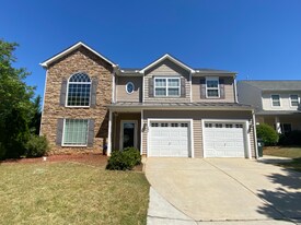 105 Saltybrook Ln in Holly Springs, NC - Building Photo
