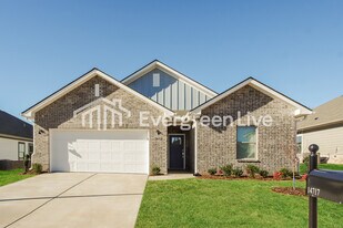 14717 Mountain Strm Dr in Athens, AL - Building Photo