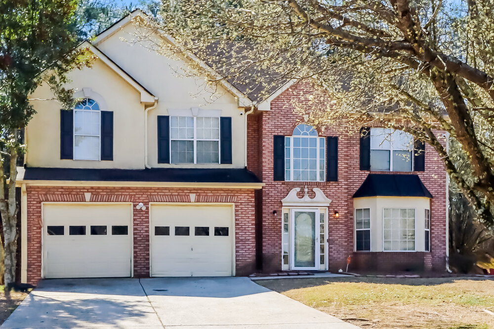 3389 Rockmill Dr in Ellenwood, GA - Building Photo