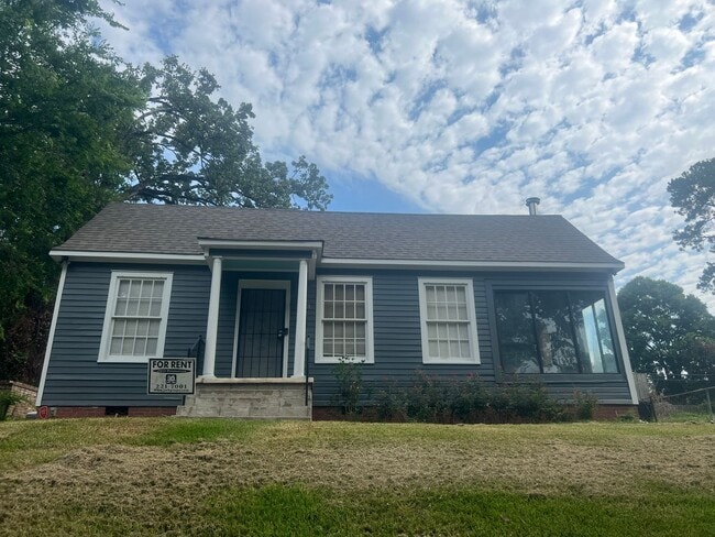 property at 330 Wyandotte St