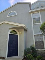 1622 Columbia Arms Cir in Kissimmee, FL - Building Photo