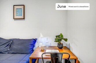 Room in Shared 4.0 bed/1 bath home in Brooklyn, NY - Building Photo - Building Photo