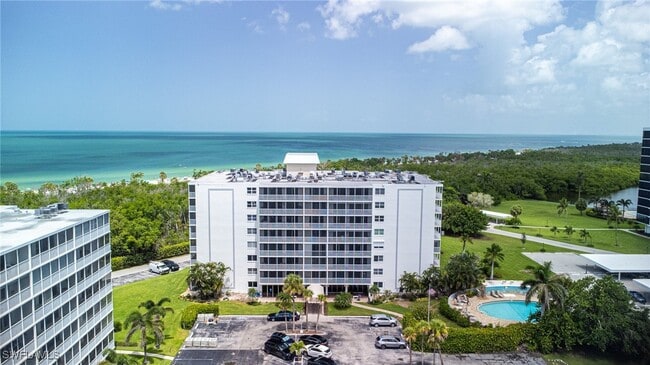 property at 5 Bluebill Ave