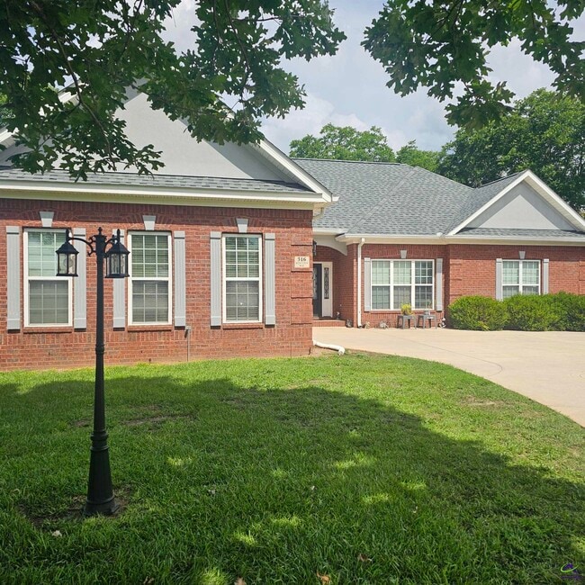 316 Montview Way in Centerville, GA - Building Photo - Building Photo