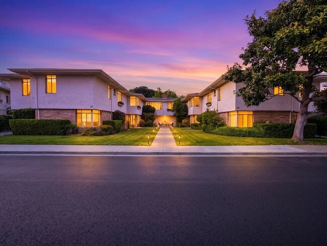 24 Baytree Way, Unit APT 6