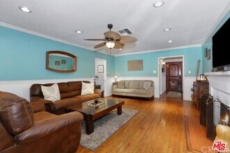 4721 Greenbush Ave in Los Angeles, CA - Building Photo - Building Photo