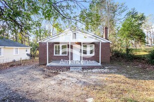 901 Ashley St in Columbia, SC - Building Photo