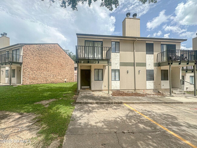 3500 E Simcoe St in Lafayette, LA - Building Photo - Building Photo