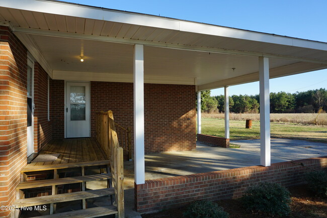 5222 London Church Rd in Elm City, NC - Building Photo - Building Photo