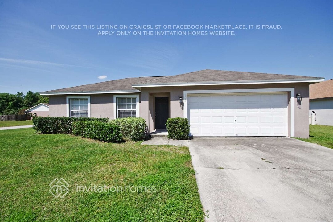 6755 Shepherd Oaks Rd in Lakeland, FL - Building Photo