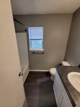 1601 N Hills Blvd, Unit 1601 N Hills Blvd in Van Buren, AR - Building Photo - Building Photo