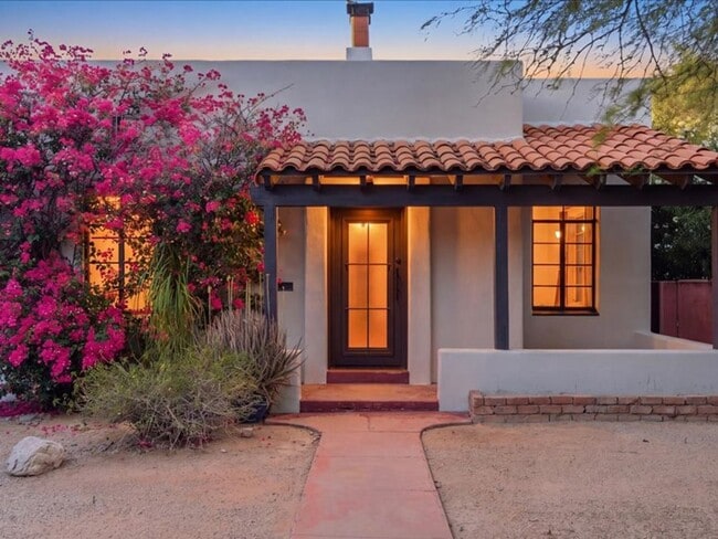 1941 E Lee St in Tucson, AZ - Building Photo - Building Photo