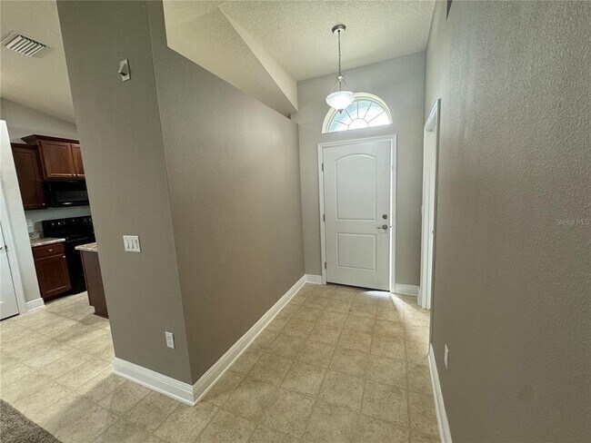 33813 Emerald Pond Loop in Leesburg, FL - Building Photo - Building Photo