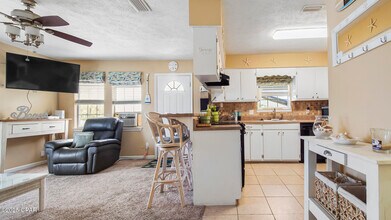 6910 Beach Dr in Panama City Beach, FL - Building Photo - Building Photo