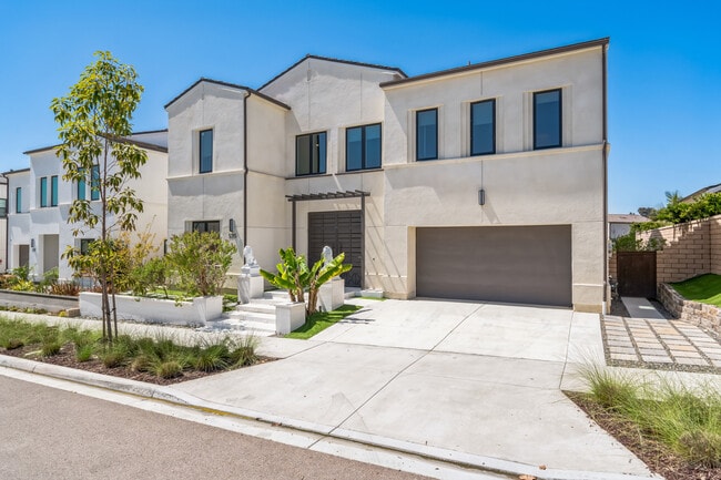 5315 Morning Sage Way in San Diego, CA - Building Photo - Building Photo