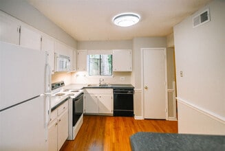 3904 Wendy Ln in Raleigh, NC - Building Photo - Building Photo
