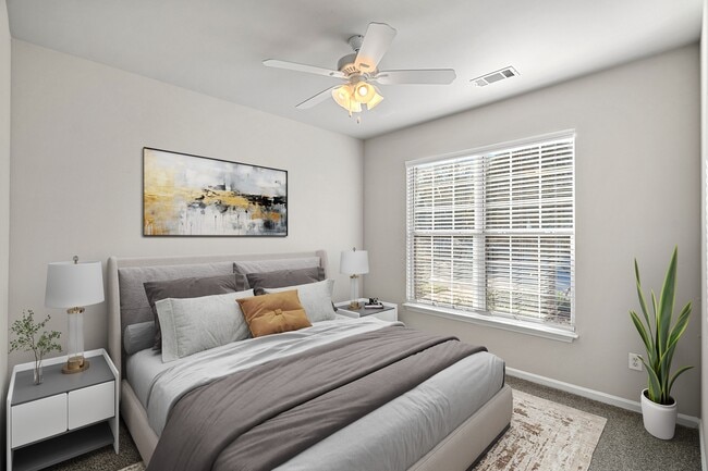 Hawthorne Bridford in Greensboro, NC - Building Photo - Building Photo