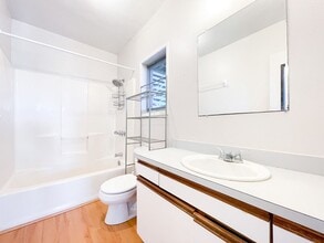 1531 Bertram St in Honolulu, HI - Building Photo - Building Photo